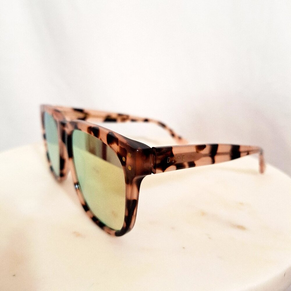 DIFF Eyewear SICILY Mirror Tortoise Sunglasses X … - image 1